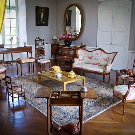 Chateau Des Varennes לינה וארוחת בוקר Labastide-Beauvoir