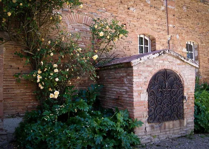 Chateau Des Varennes