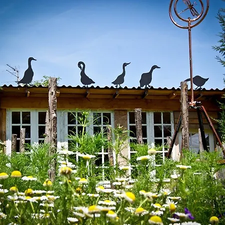 Chateau Des Varennes